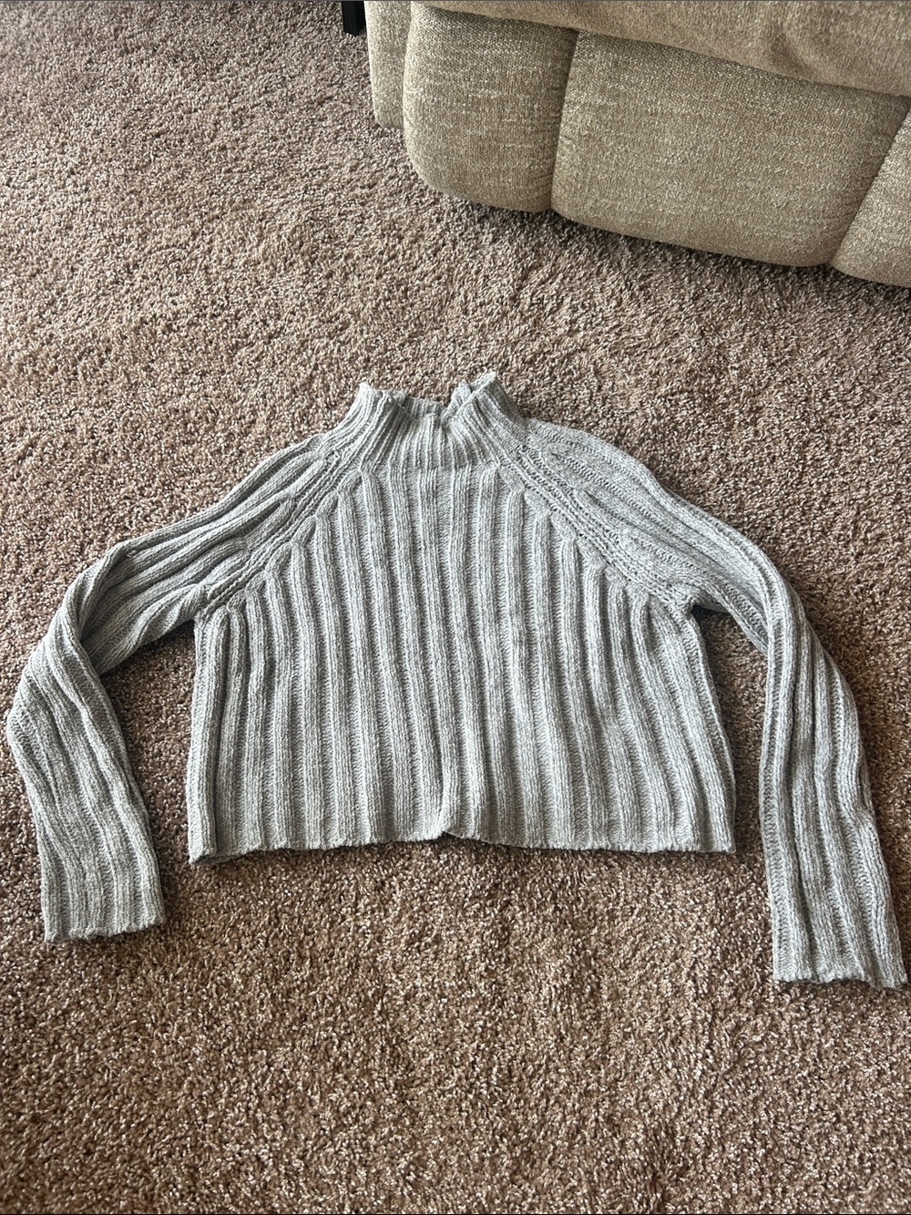 American Eagle Light Gray Ribbed Mock Neck Women’s Sweater